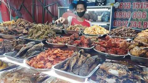 Berburu Nasi Kapau di Pasar Senen, Apa Bedanya dengan Nasi Padang?