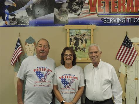 Congressman Bill Johnson serves breakfast to veterans | News, Sports, Jobs - The Times Leader