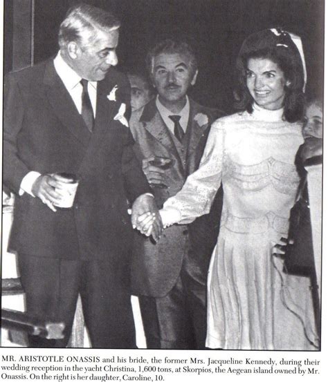 Mr Aristotle Onassis and his bride the former Mrs Jacqueline Kennedy 1968 | Jackie kennedy ...