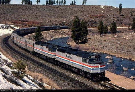 AMTK 286 Amtrak EMD F40PH at Truckee, California by Joe Blackwell | Amtrak, Truckee river ...