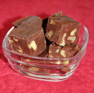 Kraft Marshmallow Creme Fudge – Kelly's Cravings