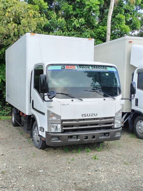 Isuzu Elf Closed Van with side door NPR 14.5ft 2023 year model, Special Vehicles, Heavy Vehicles ...