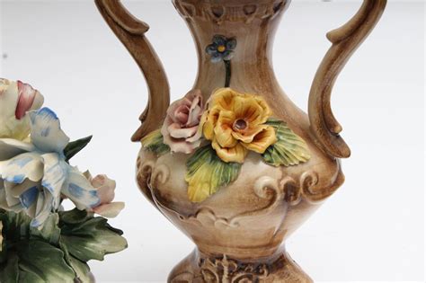 Capodimonte Porcelain Vase and Flower Arrangement | EBTH