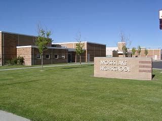 Razor thin approval of second Moses Lake high school leaves community ...