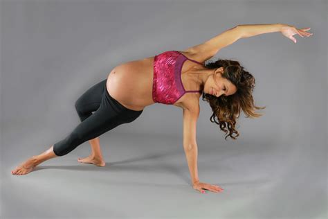 Best Yoga Poses For Pregnancy