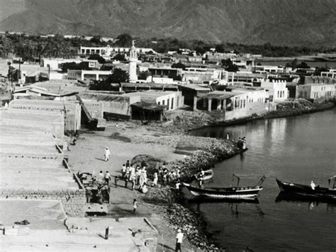 Look: UAE in pictures in 1971, the year in which country was formed ...