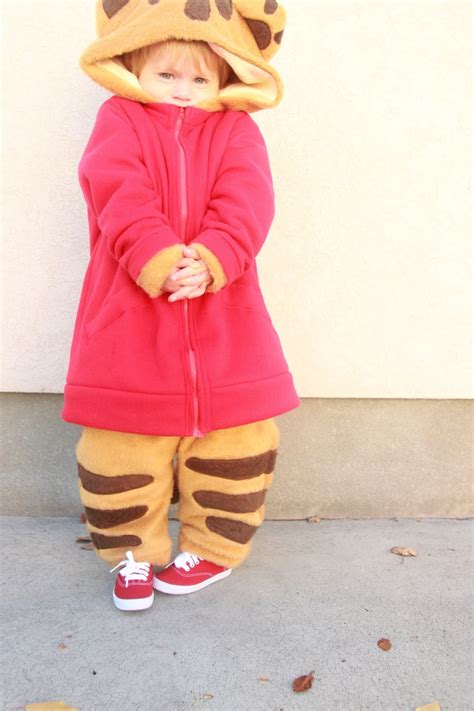 Larissa Another Day: Daniel Tiger Halloween Costume