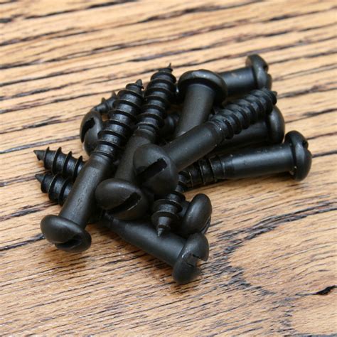 Wood Screws 8 x 1" x 10 | Part of The Rustic Merchant's range of antique screws