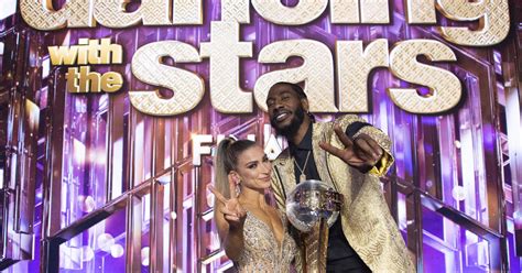 Iman Shumpert becomes first NBA player to win "Dancing with the Stars ...