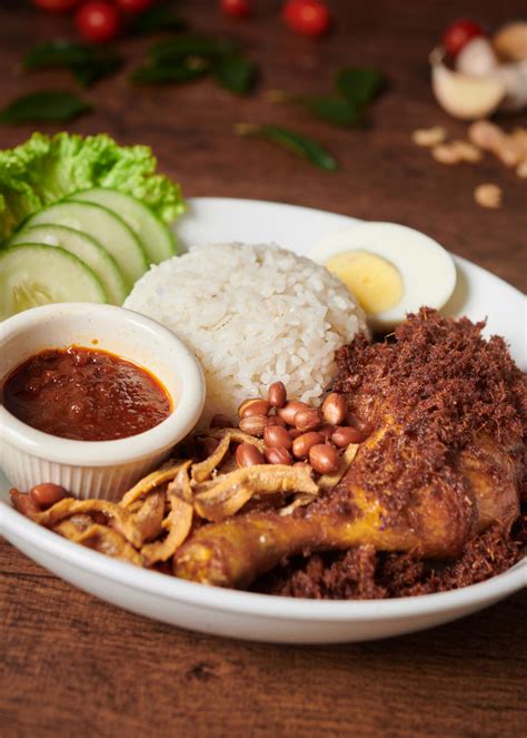 Nasi Lemak Ayam Rempah – Jom-Eats