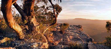 Easy Guide to the Balconies in Grampians National Park | Australia Your Way