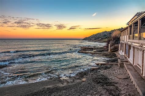 10 Best Beaches in St Tropez - What is the Most Popular Beach in St ...