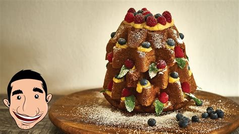 How to make ITALIAN CHRISTMAS CAKE (Pandoro Farcito) | Christmas Cake Recipe - YouTube