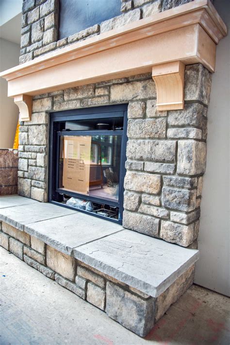 Sculpted Ashlar from Cultured Stone® | Canadian Stone Industries