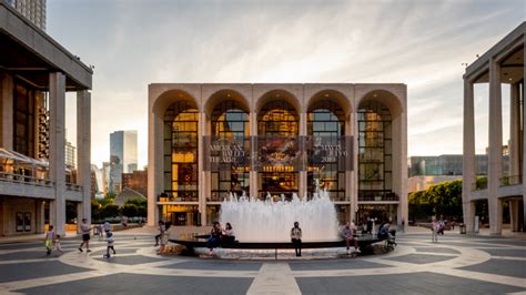 Lincoln Center – Arch Journey