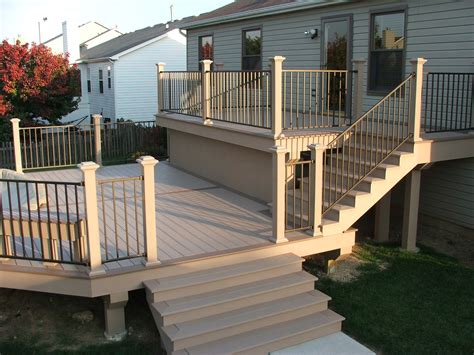 Deck Railings | Deck Railing Systems | Wood | Composite | Metal