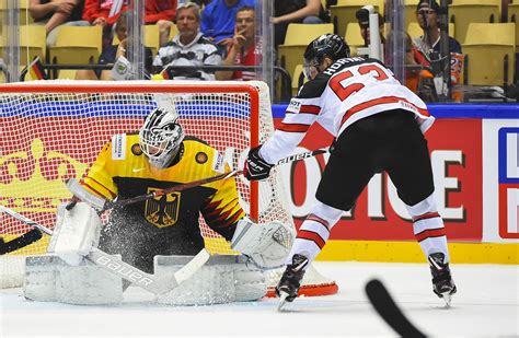 IIHF - Gallery: Canada vs. Germany