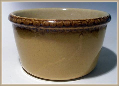 MEDALTA Pottery ( Canadian ) | Collectors Weekly