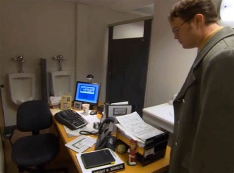 ''The Fight'' from The Office: Jim's Best Pranks | E! News