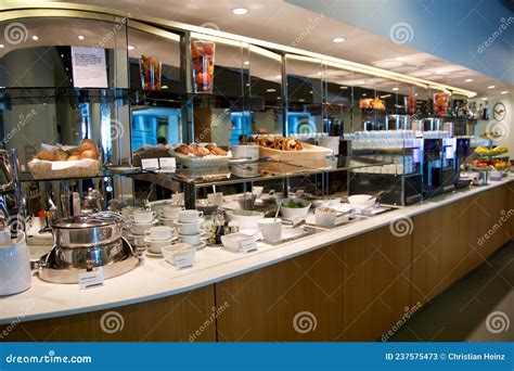 FRANKFURT, GERMANY - 11 NOV 2017: Buffet with Hot and Cold Dishes in the Airport Frequent Flyer ...