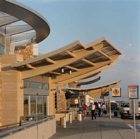 HNTB awarded noise compatibility study for Boise Airport