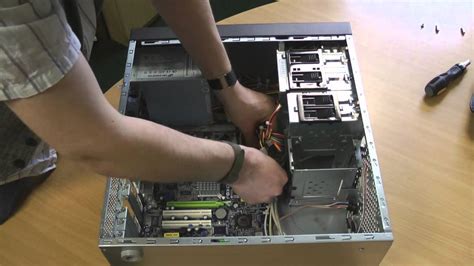 How to Assemble/Build a Computer - Step by Step Tutorial (HD) - YouTube