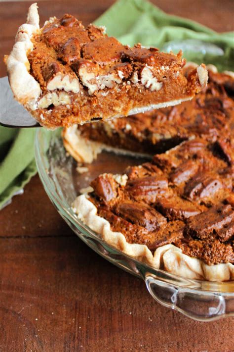 Caramel Pecan Pie - Cooking With Carlee