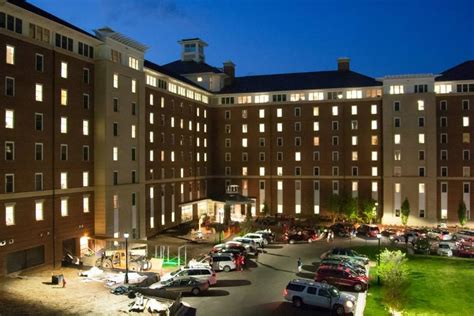 Move-in continues into the night at the new Residential Commons ...