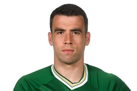 Seamus Coleman Bio, Age, Career, Wife - Networth Height Salary