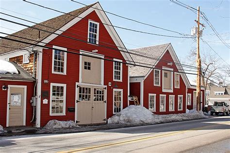 Historic Amesbury, Massachusetts | A Small-Town Community in the City | Amesbury, New england ...