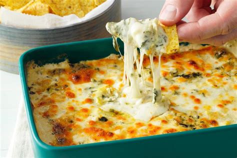 Applebee's Spinach Artichoke Dip (Easy Copycat Recipe) | Taste of Home