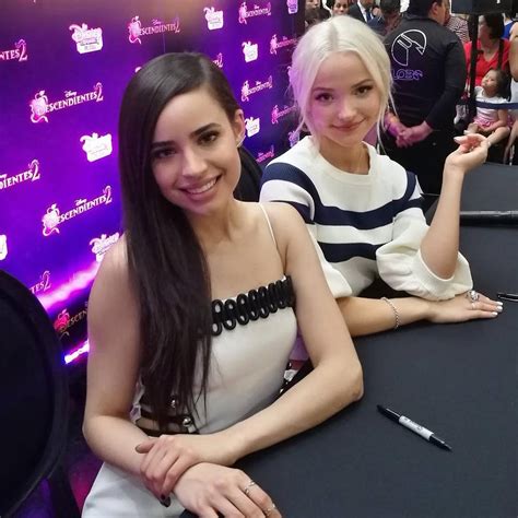 Dove and Sofia - Descendants Photo (40633923) - Fanpop