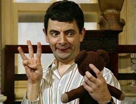 10 of Mr. Bean's Funniest Christmas Moments | Mr bean funny, Mr bean ...