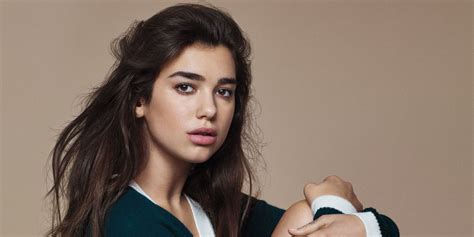 Dua Lipa Age 2023, Birthday, Family, Parents, Height - Chicksinfo.com