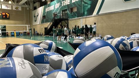 USF volleyball dances into the regular season