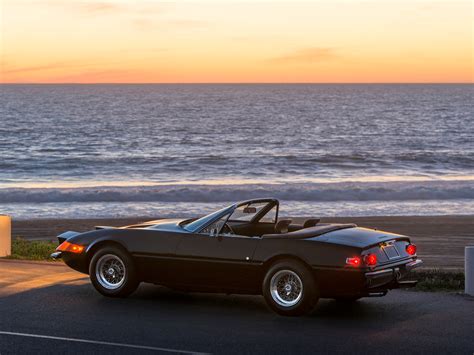 1972 Ferrari 365 GTB/4 Daytona Spider by Scaglietti | Amelia Island 2015 | RM Sotheby's