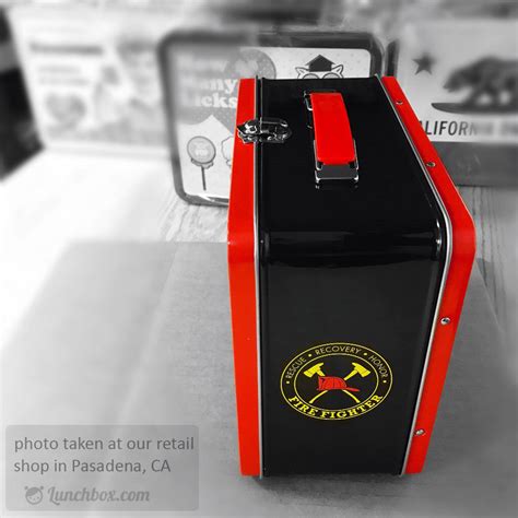 Fire Fighter Lunchbox | Lunchbox.com