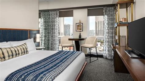 The Troubadour Hotel New Orleans, Tapestry Collection by Hilton