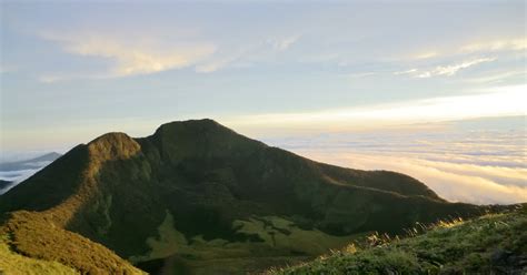 Distantpeak: Philippines: Mount Kanlaon