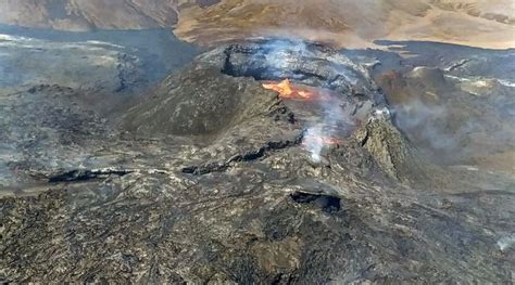 Ultimate Volcano Helicopter Tour from Reykjavik - IcePro Tours