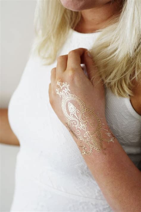 25 Temporary Tattoos for Adults That Prove Impermanent Ink Is Fun at Any Age | My Modern Met