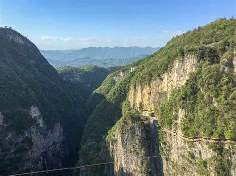 China's glass bridge Zhangjiajie is highest, tallest in the world - Business Insider