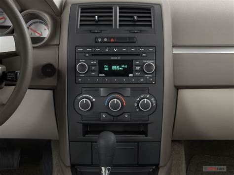 2008 Dodge Magnum: 11 Interior Photos | U.S. News