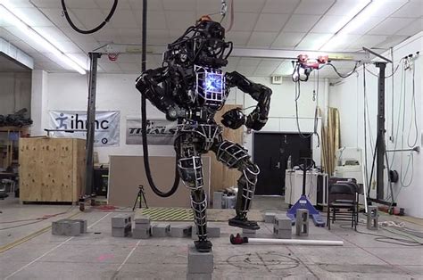 Is This Google-Owned Robot Adorably Showing Off Or Planning The End Of ...