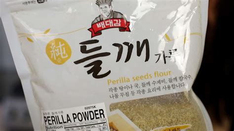 Perilla seeds powder (Deulkkae-garu) - Maangchi’s Korean cooking ...