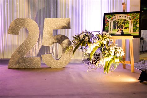 Thiết kế decoration 25th wedding anniversary độc đáo để kỷ niệm 25 năm kết hôn