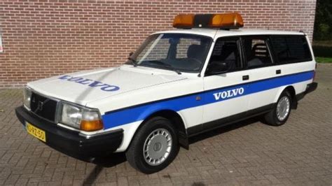 Volvo *** **** « Volvo Service