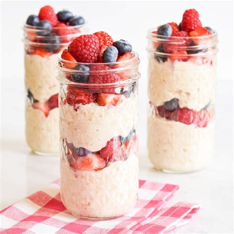 Overnight Oats with Yogurt (Easy Recipe) | Hello Little Home