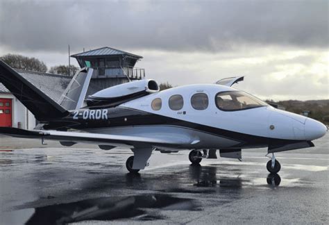 Cirrus Vision Jet SF50 Guide and Specs: A Glimpse Into the Future? - Aviator Insider