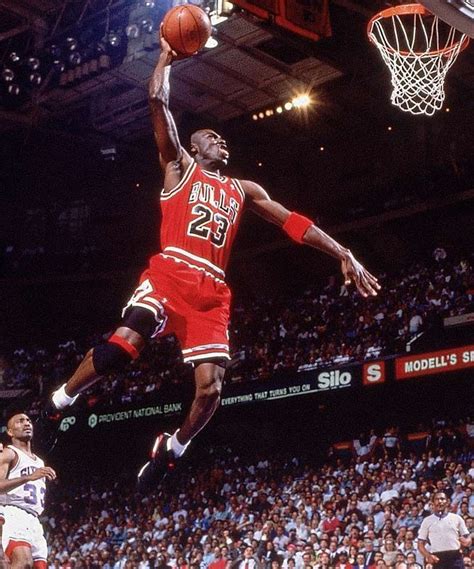 Michael Jordan dunk ! | Deportes baloncesto, Jugadores de baloncesto ...